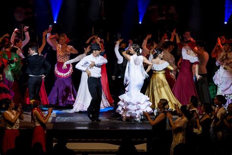 Der Fiesta Flamenca-Aufruhr: Umwerfende Leidenschaft auf der Bühne und hinter den Kulissen!